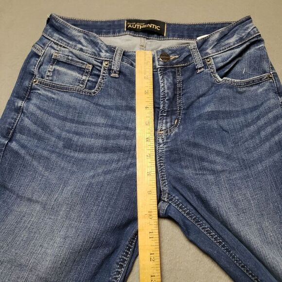 Authentic by Silver Jeans The Curvy High Rise Bootcut Jean Size 8 - Picture 11 of 12